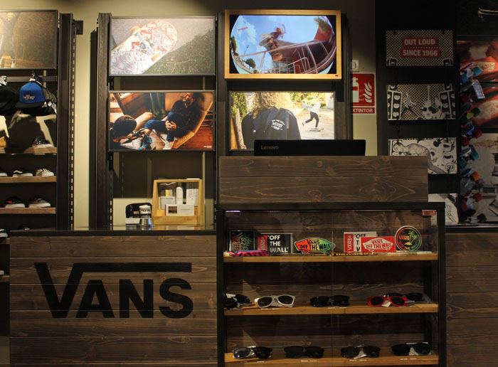 boutique vans malaga