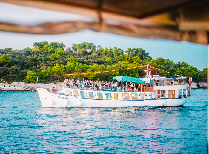 Dimensions 2019 Boat Party
